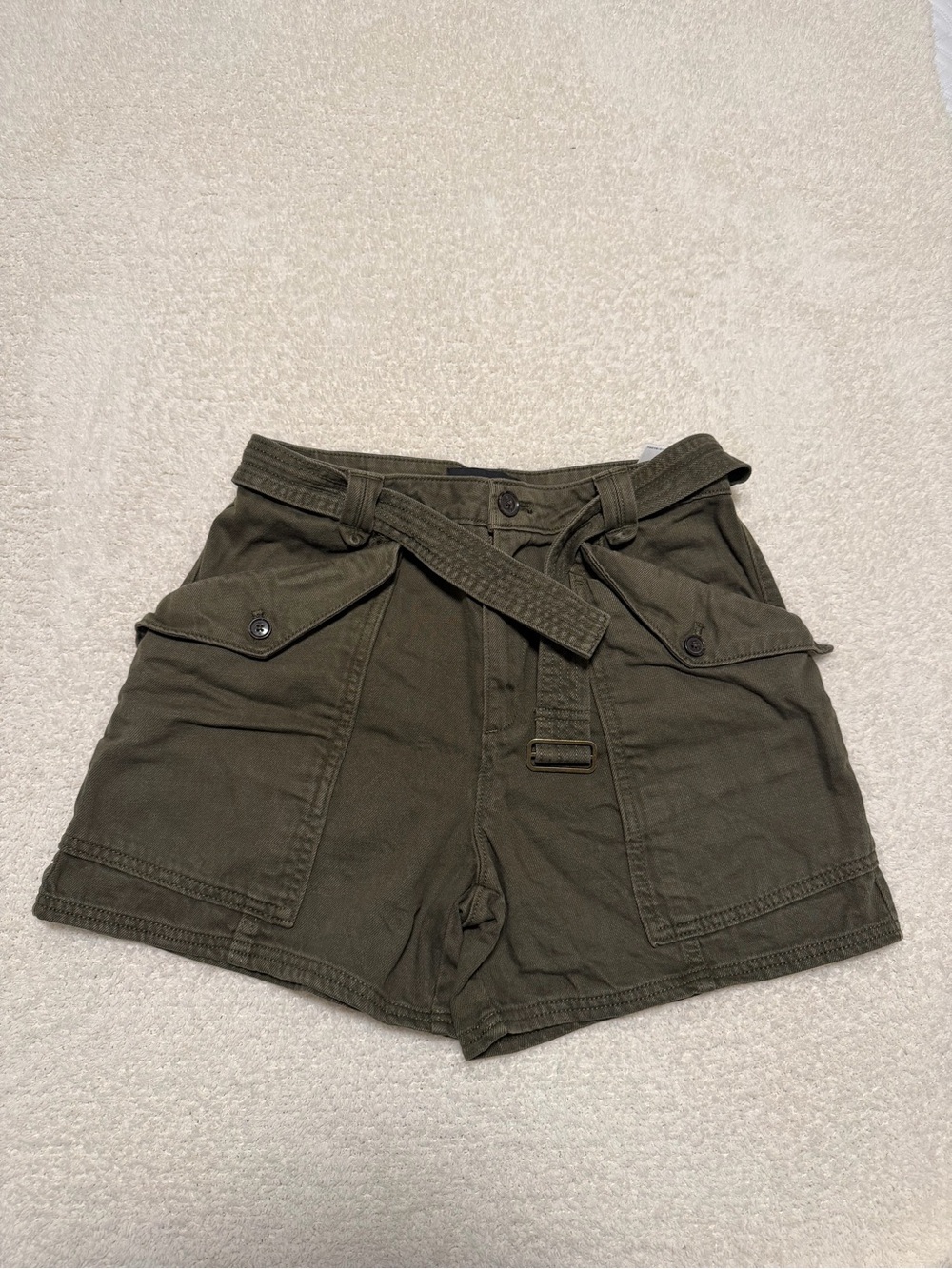 Banana Republic